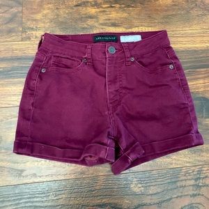 Burgundy Aéropastale women’s shorts